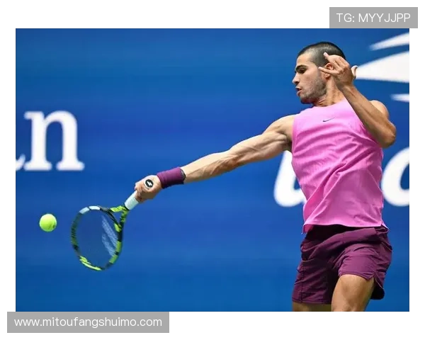 网球名将阿尔卡拉斯强势登顶 ATP 排行榜 小德与纳达尔紧随其后